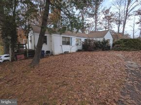 3424 Sleepy Hollow Road, Falls Church VA 22044