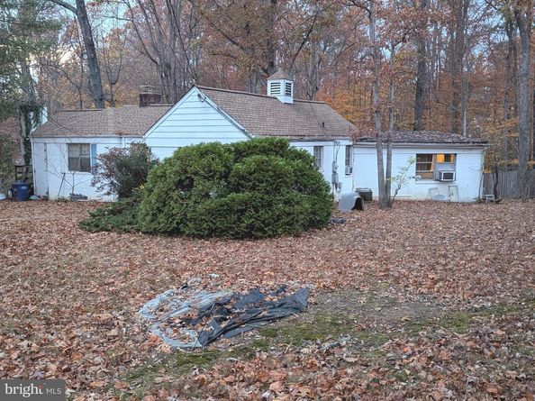 3424 Sleepy Hollow Road, Falls Church VA 22044