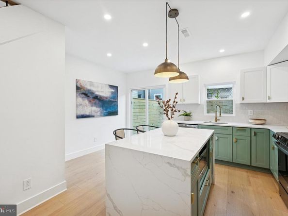 2600 Webster Street, Philadelphia PA 19146