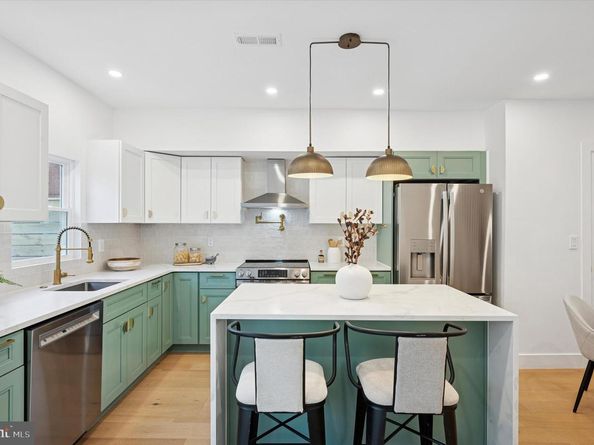 2600 Webster Street, Philadelphia PA 19146