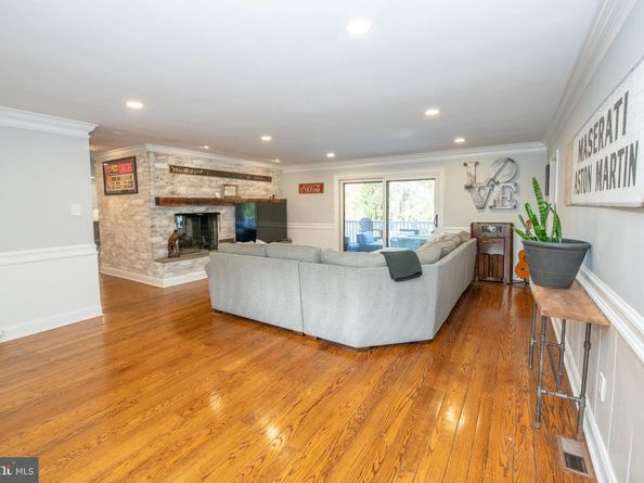 339 Pepper Road, Huntingdon Valley PA 19006