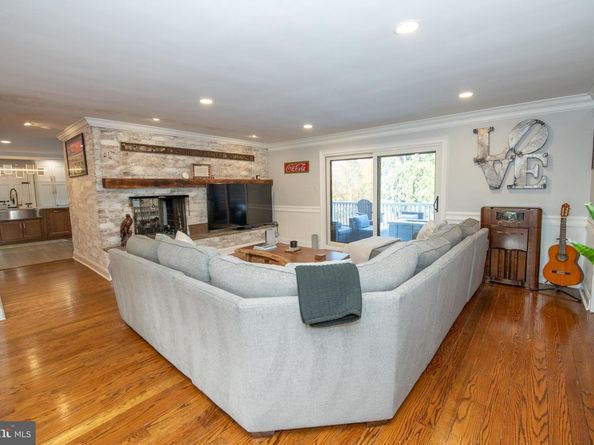 339 Pepper Road, Huntingdon Valley PA 19006