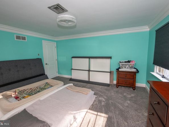 339 Pepper Road, Huntingdon Valley PA 19006