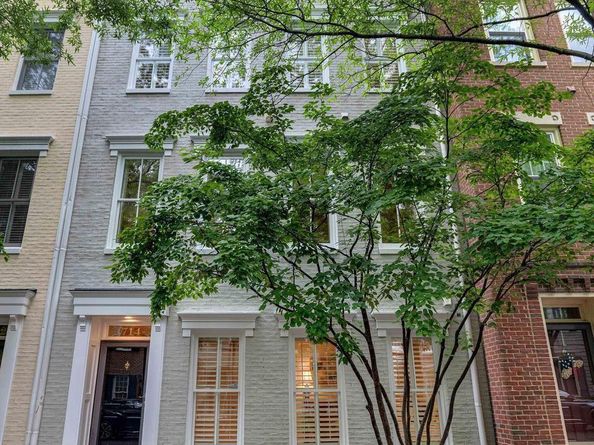 714 Bracey Lane, Alexandria VA 22314