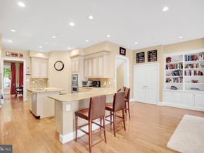 714 Bracey Lane, Alexandria VA 22314