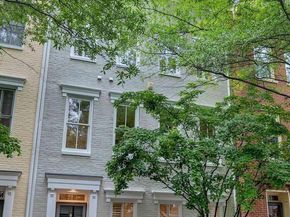 714 Bracey Lane, Alexandria VA 22314