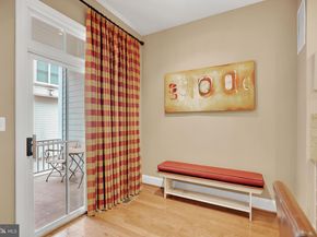 714 Bracey Lane, Alexandria VA 22314