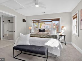 109 N Brookside Drive, Arlington VA 22201