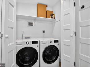 109 N Brookside Drive, Arlington VA 22201