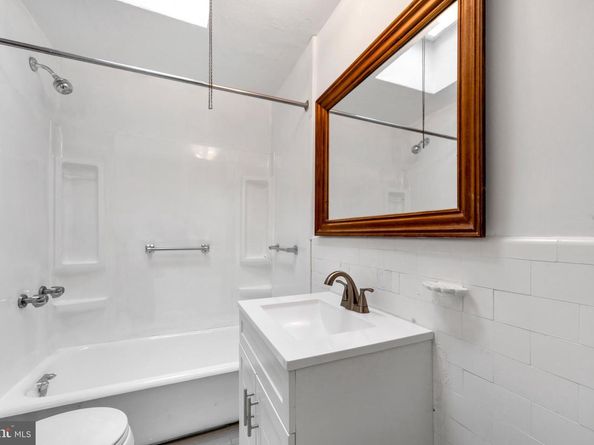 506 Hampden Road, Upper Darby PA 19082