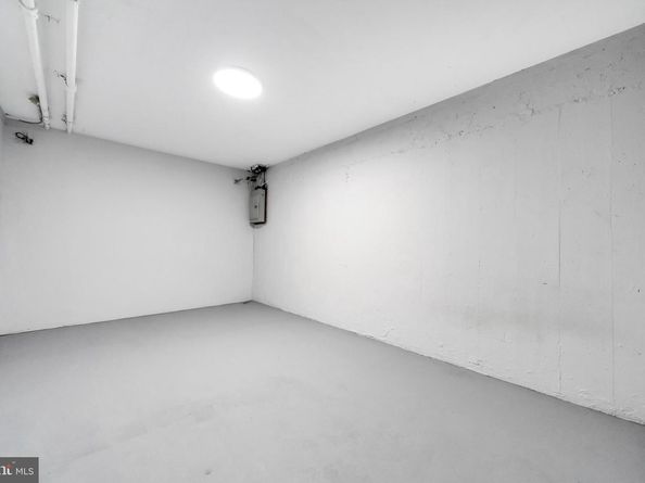 506 Hampden Road, Upper Darby PA 19082