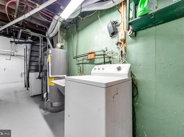 506 Hampden Road, Upper Darby PA 19082