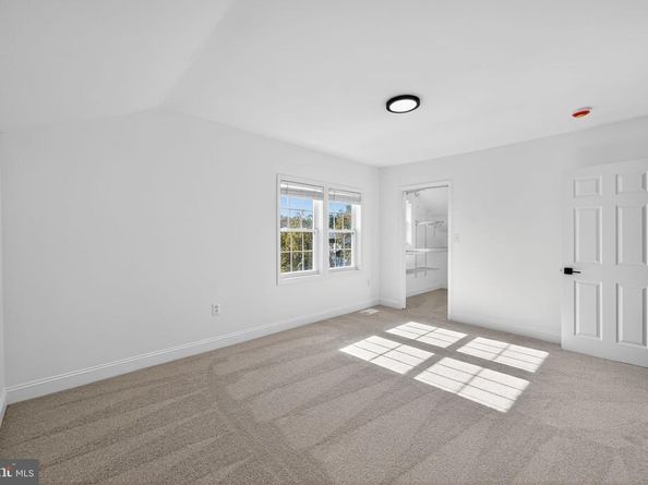 2901 King Place NE, Washington DC 20018