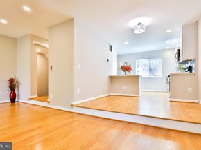 11817 Coopers Court, Reston VA 20191