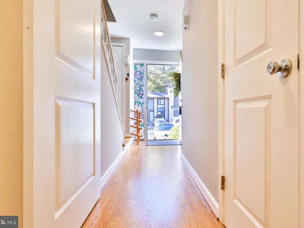 11817 Coopers Court, Reston VA 20191