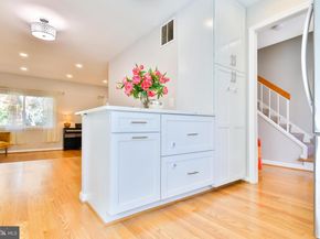 11817 Coopers Court, Reston VA 20191