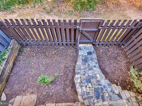 11817 Coopers Court, Reston VA 20191