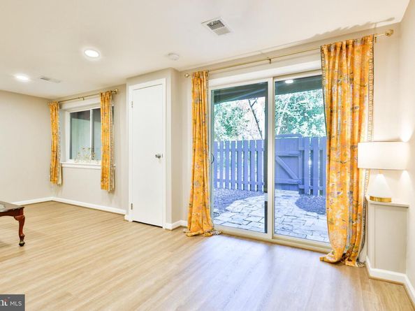 11817 Coopers Court, Reston VA 20191