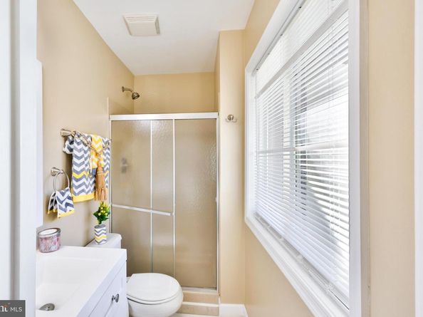 11817 Coopers Court, Reston VA 20191