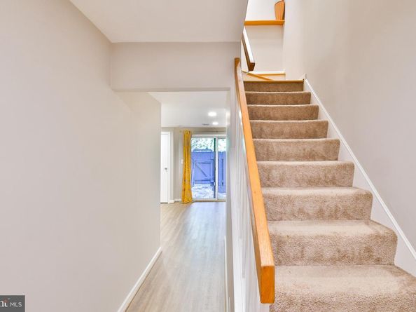 11817 Coopers Court, Reston VA 20191