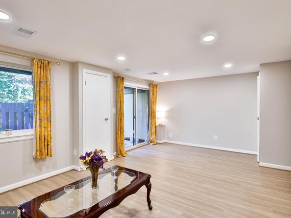 11817 Coopers Court, Reston VA 20191