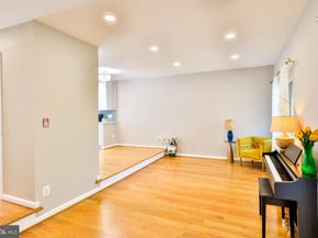 11817 Coopers Court, Reston VA 20191