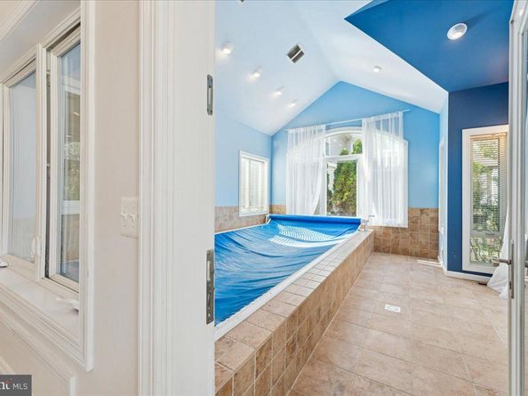 13222 Stable Brook Way, Herndon VA 20171