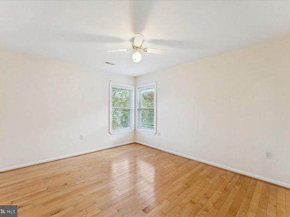 13222 Stable Brook Way, Herndon VA 20171