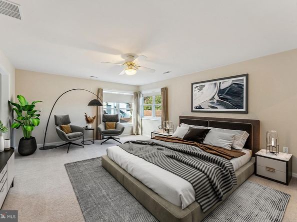 13222 Stable Brook Way, Herndon VA 20171