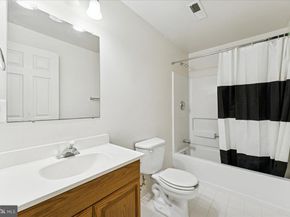 13222 Stable Brook Way, Herndon VA 20171