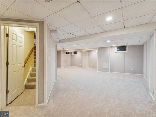 13222 Stable Brook Way, Herndon VA 20171