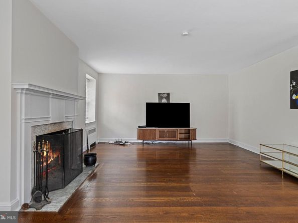 1603 Hillcrest Road, Glenside PA 19038