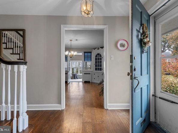 1603 Hillcrest Road, Glenside PA 19038