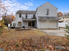 1603 Hillcrest Road, Glenside PA 19038