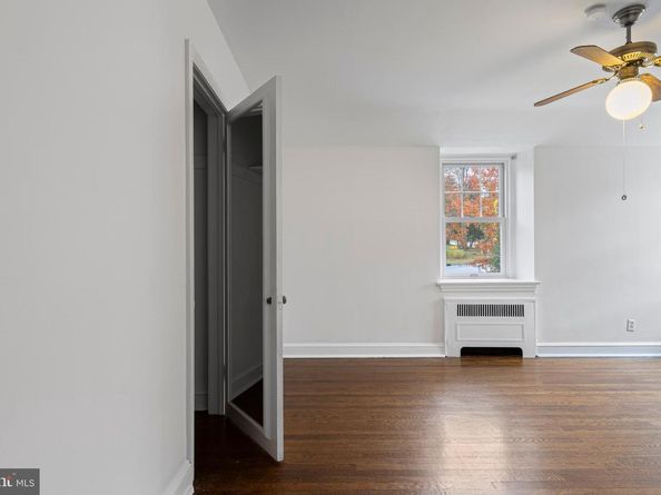 1603 Hillcrest Road, Glenside PA 19038