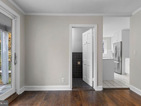 1603 Hillcrest Road, Glenside PA 19038