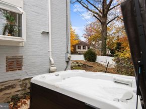 1603 Hillcrest Road, Glenside PA 19038