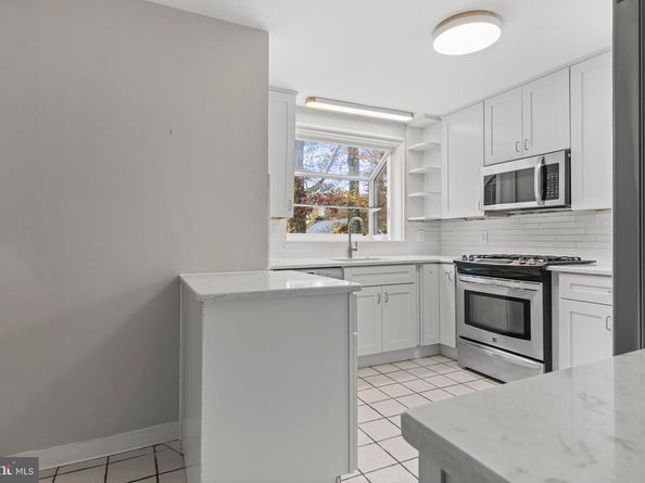 1603 Hillcrest Road, Glenside PA 19038