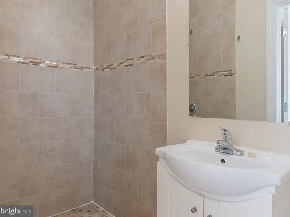 1813 N 18TH Street, Philadelphia PA 19121