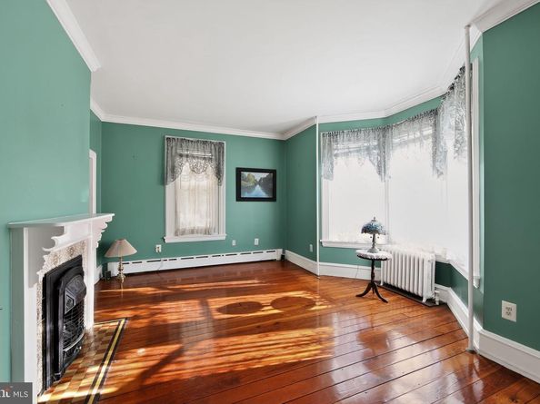 253 E 10TH Avenue, Conshohocken PA 19428