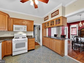 253 E 10TH Avenue, Conshohocken PA 19428