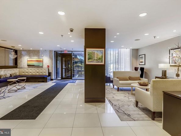 7401 Westlake Terrace 506, Bethesda MD 20817