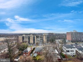 4390 Lorcom Lane 512, Arlington VA 22207