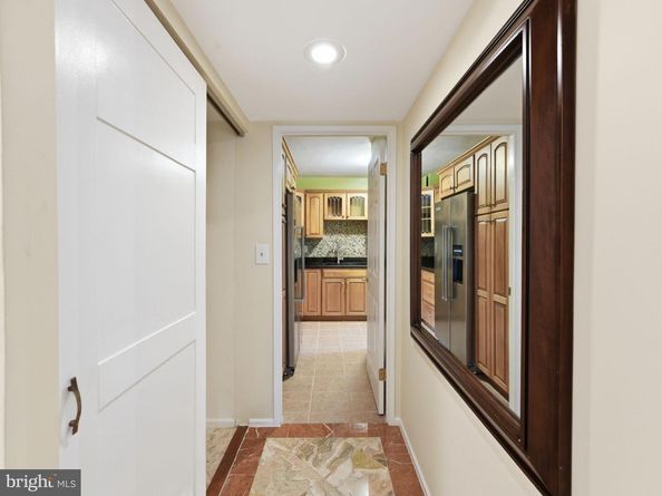 1600 N Oak Street 318, Arlington VA 22209