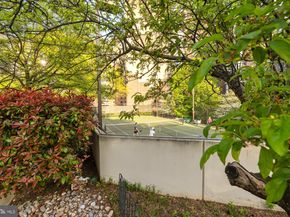 1600 N Oak Street 318, Arlington VA 22209