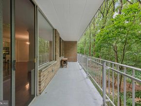 4100 Cathedral Avenue NW 406, Washington DC 20016