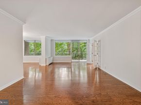 4100 Cathedral Avenue NW 406, Washington DC 20016