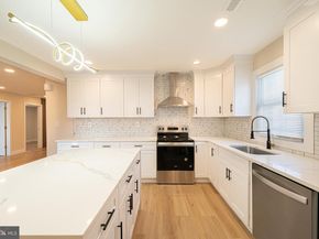 9328 Academy Road, Philadelphia PA 19114