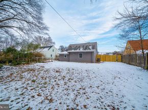 9328 Academy Road, Philadelphia PA 19114