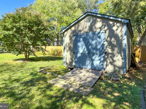 3445 Upside Court, Falls Church VA 22042